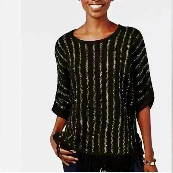 White Boho sweater with fringe. Sequin detail Dolman sleeves. - Picture 2 of 12